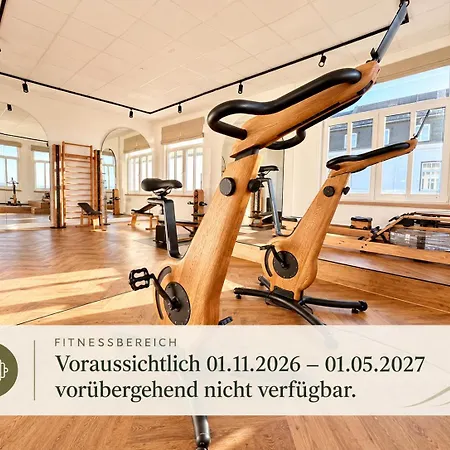 Hotell Breeksee 3*